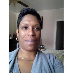 Meet your Posher, Shanita